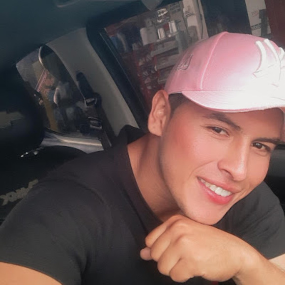 Meet your Posher, James karim - Picture 1 of 1